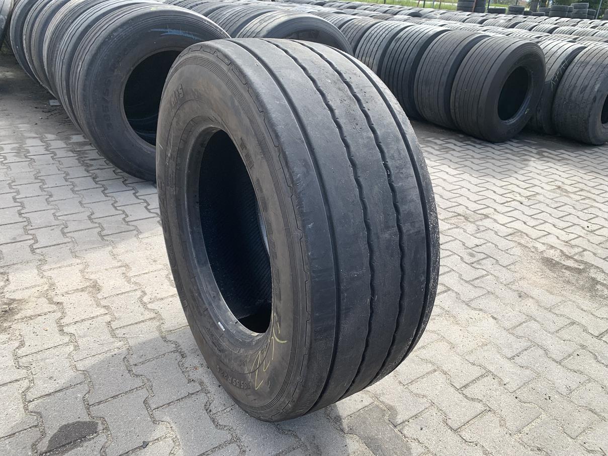 Opona używana ciężarowa naczepowa 385/55R22.5 TRUCKSTAR TH TRAILER 3 / 7-8mm Opona używana ciężarowa naczepowa 385/55R22.5 TRUCKSTAR TH TRAILER 3 / 7-8mm