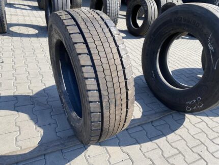  Opona używana ciężarowa napędowa mega 295/55R22.5 HANKOOK DL10+ E-CUBE MAX / 100% BIEŻNIKA