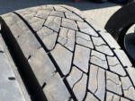 Opony ciężarowe używane napędowe 315/70R22.5 DUNLOP SP446 / 11-12mm