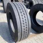 Opona ciężarowa używana prowadząca 315/70R22.5 GOODYEAR KMAX S GEN-2 / 14mm
