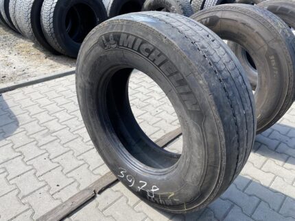 Opona ciężarowa używana prowadząca 315/70R22.5 MICHELIN X MULTI Z / 10mm