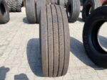 Opona ciężarowa używana prowadząca 315/70R22.5 UNIROYAL FH40 / 15mm