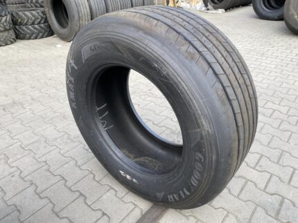 Opona ciężarowa używana naczepowa 385/55R22.5 GOODYEAR KMAX T GEN-2 / 10mm