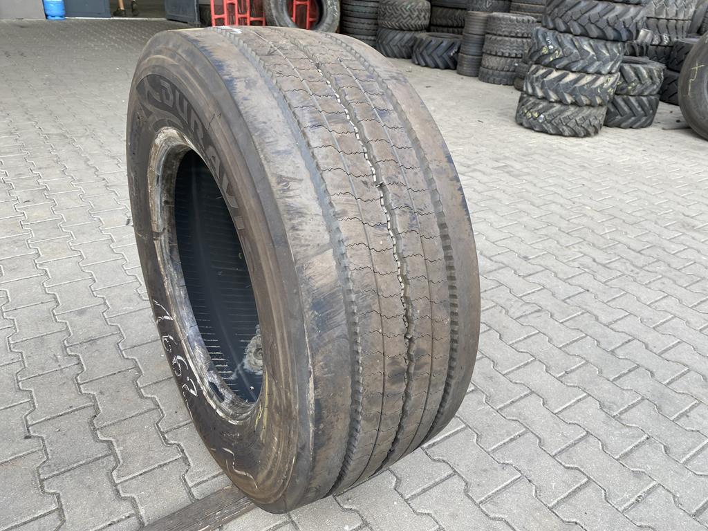 Opona ciężarowa używana przednia 385/55R22.5 BRIDGESTONE DURAVIS R-STEER 002 / 13mm Opona ciężarowa używana przednia 385/55R22.5 BRIDGESTONE DURAVIS R-STEER 002 / 13mm
