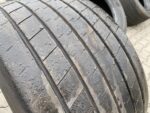 Opona ciężarowa używana naczepowa 435/50R19.5 DUNLOP SP247 / 8-10mm