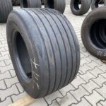  Opona ciężarowa używana naczepowa 445/45R19.5 GOODYEAR KMAX T GEN-2 / 7mm