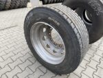 Opona używana ciężarowa napędowa 295/60R22.5 BIEŻNIKOWANA TYP PIRELLI R02 PROFUEL DRIVE / 11-13mm