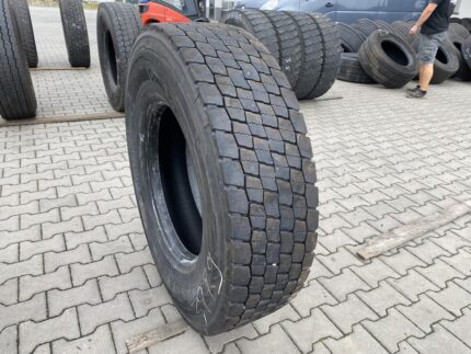  Opona ciężarowa używana napędowa 315/80R22.5 BIEŻNIKOWANA MARANGONI RDR HM3 TYP KOSTKA / 10-12mm