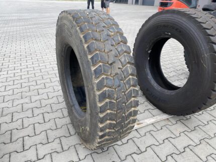  Opona używana ciężarowa napędowa 315/80R22.5 BIEŻNIKOWANA TYP MICHELIN XDY / 14-16mm