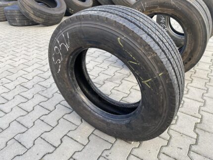 Opona ciężarowa używana prowadząca 215/75R17.5 TRIANGLE TR685 / 13mm