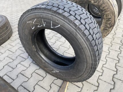 Opona ciężarowa używana napędowa 245/70R17.5 BRIDGESTONE M729 / 12mm