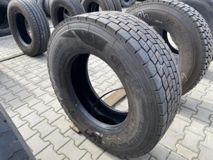 Opona ciężarowa używana napędowa 315/70R22.5 APOLLO ENDURACE RD / 15-16mm