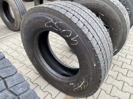 Opona ciężarowa używana napędowa 315/70R22.5 PIRELLI R02 PROFUEL DRIVE / 11-13mm