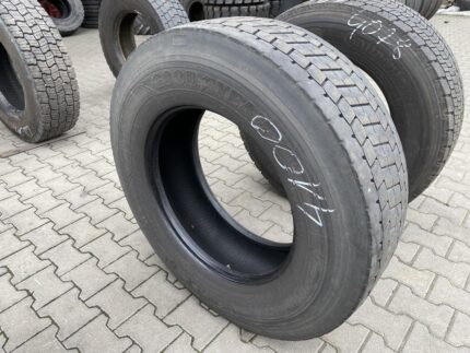 Opona ciężarowa używana napędowa 315/70R22.5 BIEŻNIKOWANA TYP BRIDGESTONE M729 / 6-7mm