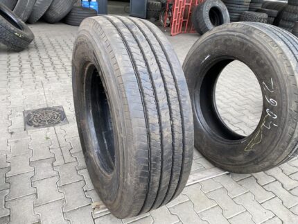  Opona ciężarowa używana prowadząca 315/70R22.5 PIRELLI ITINERIS S STEER / 12-13mm