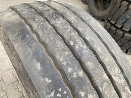 Opona ciężarowa używana prowadząca 315/60R22.5 SAMSON GR-A1 / 8-10mm