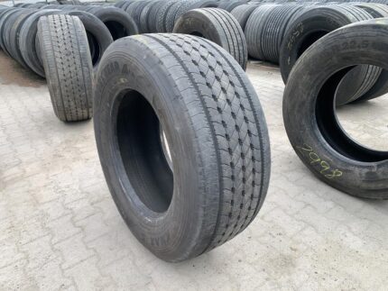 Opona używana ciężarowa przednia 385/55R22.5  GOODYEAR KMAX S GEN-2 / 11mm
