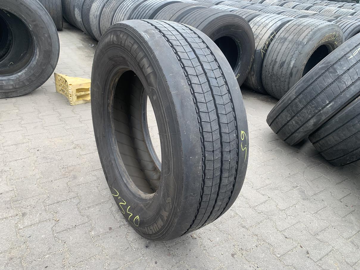 Opona używana ciężarowa przednia 315/60R22.5 MICHELIN X MULTI Z / 7-9mm Opona używana ciężarowa przednia 315/60R22.5 MICHELIN X MULTI Z / 7-9mm