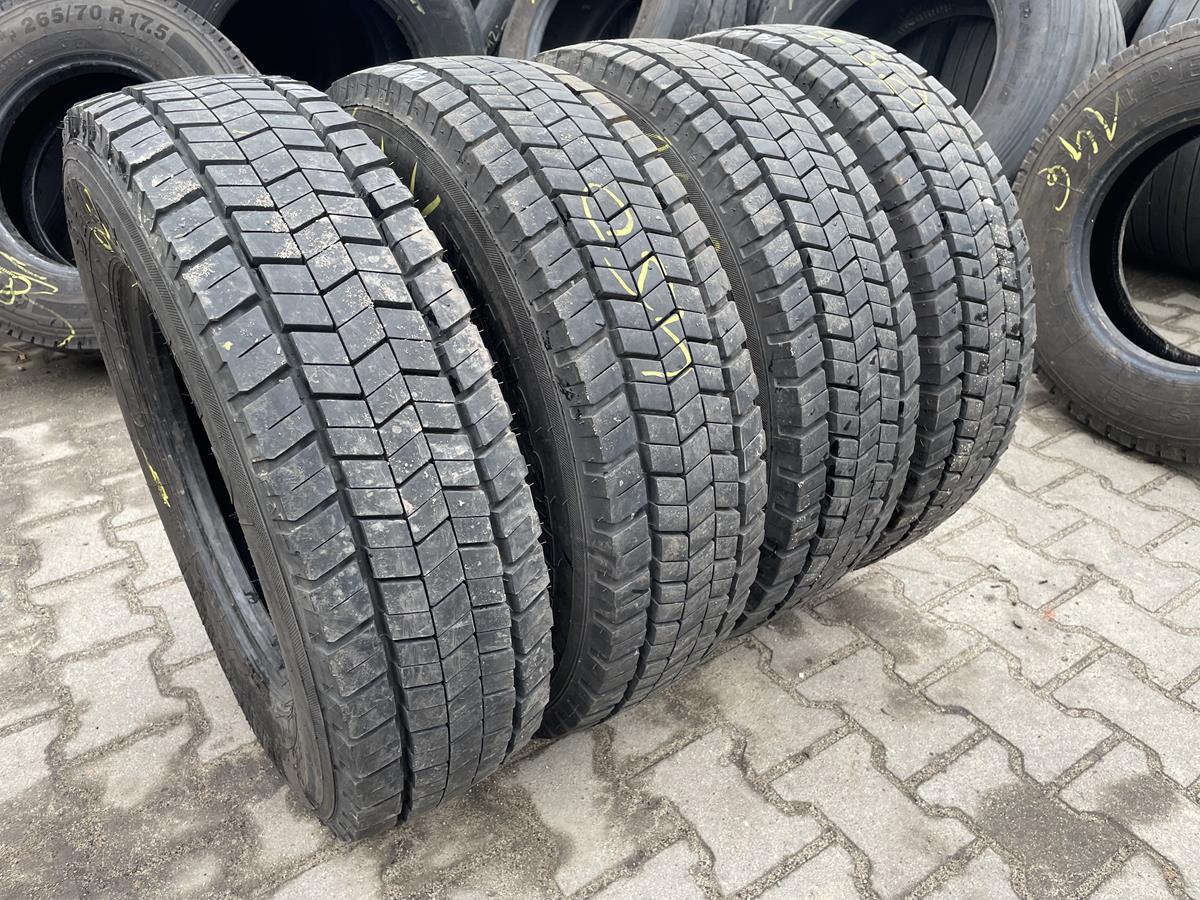 Opony ciężarowe używane napędowe 225/75R17.5 SEMPERIT TRANS-STEEL / 14mm Opony ciężarowe używane napędowe 225/75R17.5 SEMPERIT TRANS-STEEL / 14mm