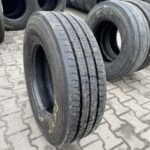  Opona ciężarowa używana prowadząca 235/75R17.5 BRIDGESTONE R-STEER 002 / 11mm