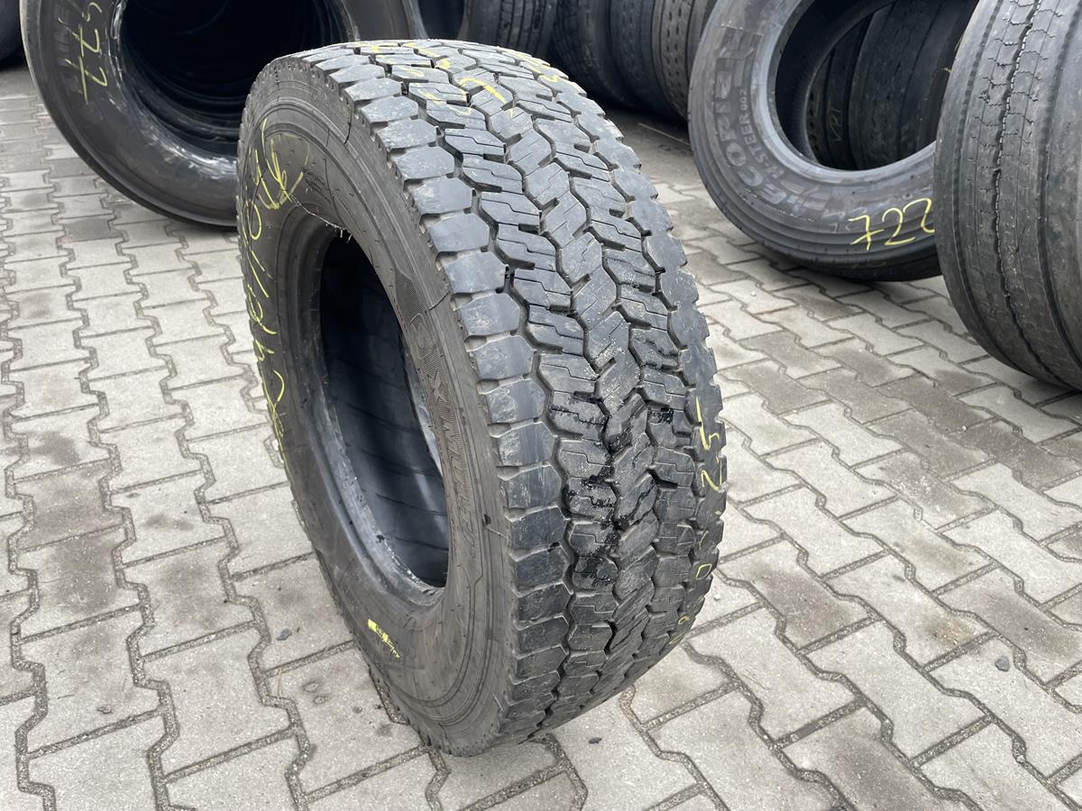 Opona ciężarowa używana napędowa 245/70R17.5 MICHELIN X MULTI D / 7-8mm Opona ciężarowa używana napędowa 245/70R17.5 MICHELIN X MULTI D / 7-8mm