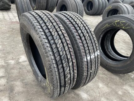 Opony ciężarowe używane prowadzące 205/75R17.5 BRIDGESTONE M788 / 100% Bieżnika