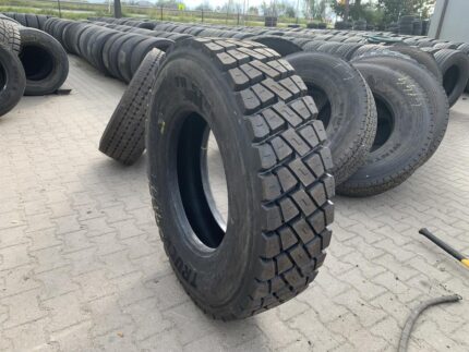  Opona używana ciężarowa napędowa budowlana 315/80R22.5 BIEŻNIKOWANA TYP CONTINENTAL HDC1 / 100% Bieżnika