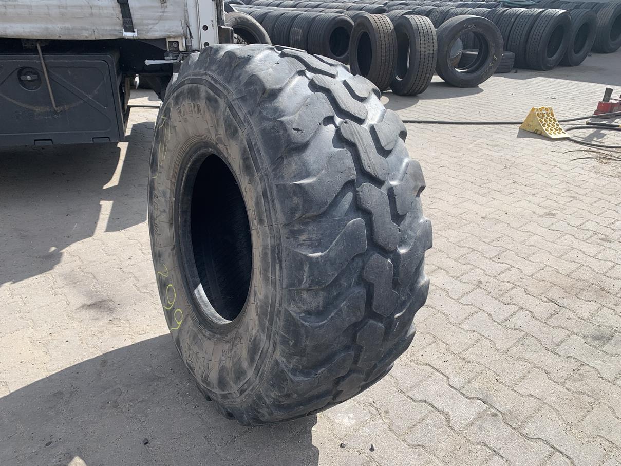 Opony przemysłowe Opona używana przemysłowa do ładowarki 405/70R18 MITAS EM-01