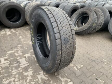  Opona używana ciężarowa napędowa 315/70R22.5 GOODYEAR FUELMAX D ENDURANCE / 13-14mm
