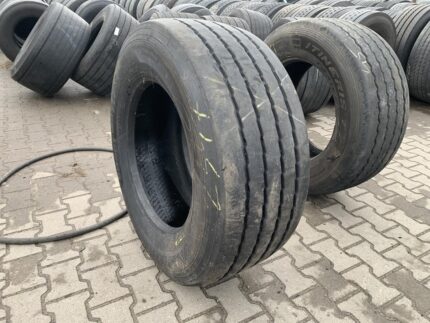  Opona używana ciężarowa naczepowa 385/55R22.5 HANKOOK SMART FLEX TH31 / 11-12mm