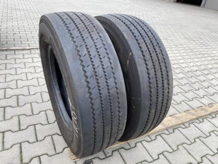 Opony ciężarowe używane prowadzące 265/70R19.5 BARUM BF200 ROAD / 6-7mm