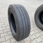  Opona ciężarowa używana naczepowa 245/70R19.5 GOODYEAR KMAX T / 6mm
