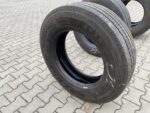 Opona ciężarowa używana prowadząca 245/70R19.5 PIRELLI FR:01 / 9-10mm
