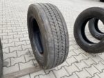 Opona ciężarowa używana naczepowa 245/70R19.5 GOODYEAR KMAX S / 6-7mm