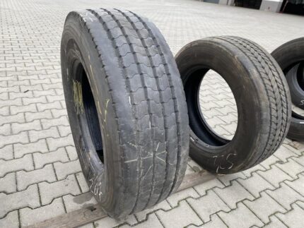  Opona ciężarowa używana prowadząca 305/70R19.5 GOODYEAR REGIONAL RHS II / 9-10mm