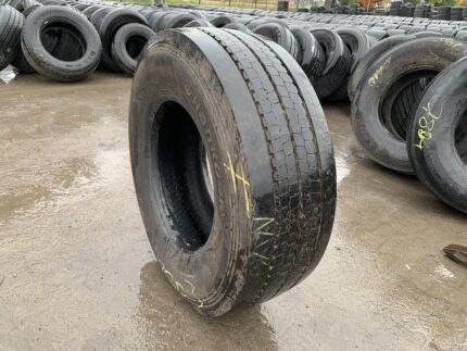  Opona ciężarowa używana prowadząca 385/65R22.5 HANKOOK SMART FLEX AH51 / 11-12mm