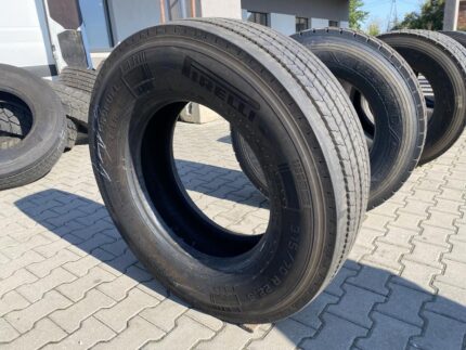 Opona ciężarowa używana prowadząca 315/70R22.5 PIRELLI R02 PROFUEL STEER / 13mm