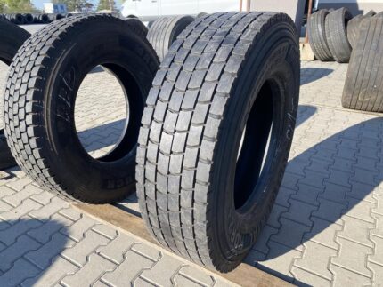  Opona ciężarowa używana napędowa 295/80R22.5 CONTINENTAL HDR2 / 9-10mm