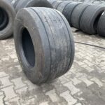  Opona używana ciężarowa naczepowa mega 435/50R19.5 GOODYEAR FUELMAX T / 8-9mm