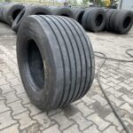  Opona używana ciężarowa naczepowa do megi 445/45R19.5 PIRELLI ST:01 / 11-12mm