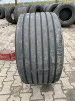 Opona używana ciężarowa naczepowa do megi 445/45R19.5 PIRELLI ST:01 / 11-12mm
