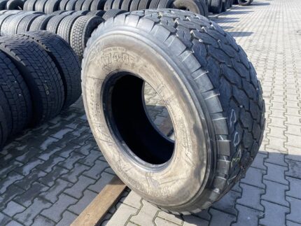 Opona ciężarowa używana naczepowa 445/65R22.5 BRIDGESTONE M748 / 18-19mm