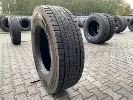  Używana opona ciężarowa napędowa 315/80R22.5 PIRELLI TH:01 PROWAY / 8-11mm