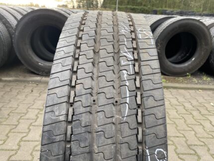 Opona ciężarowa używana prowadząca 305/70R22.5 MICHELIN XZE2+ / 14-15mm