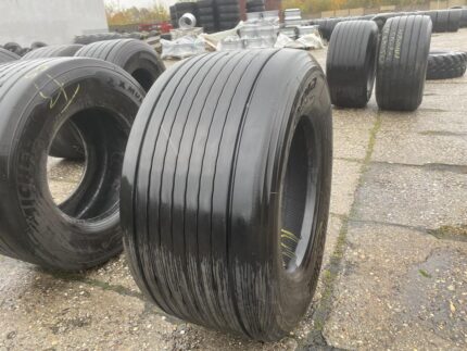  Opona ciężarowa używana naczepowa 445/45R19.5 BRIDGESTONE ECOPIA H-TRAILER 002 / 9-10mm