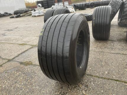  Opona używana naczepowa 435/50r19.5 Goodyer Kmax T gen2 / 9mm