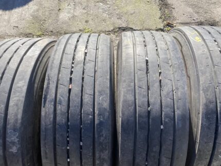 Opony używane naczepowe 285/70r19.5 Continental Conti Hybrid HT3 / 12mm