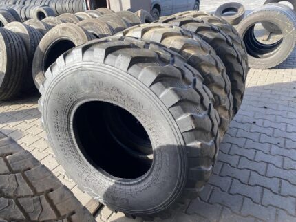 Opona przemysłowa do ładowarek 405/70R20 GALAXY MULTI TOUGH / 80% Bieżnika