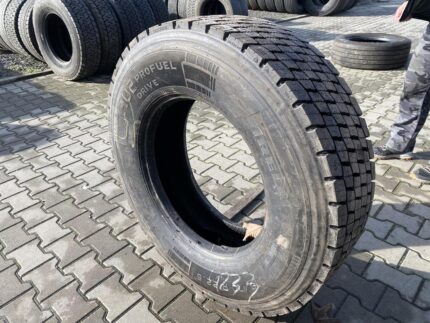 Opona ciężarowa używana napędowa 315/70R22.5 BIEŻNIKOWANE MARAGHONI RDR HM3 TYP KOSTKA / 20mm