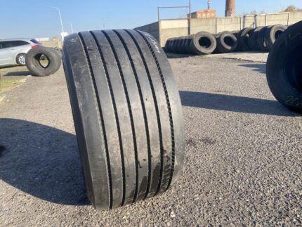 Opona używana naczepowa 445/45r19.5 Advance GL251T / 12-13mm